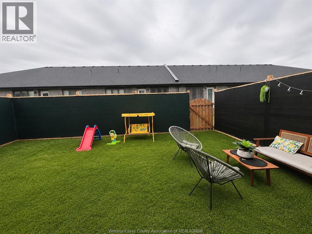 3639 HALLEE CRESCENT - 10
