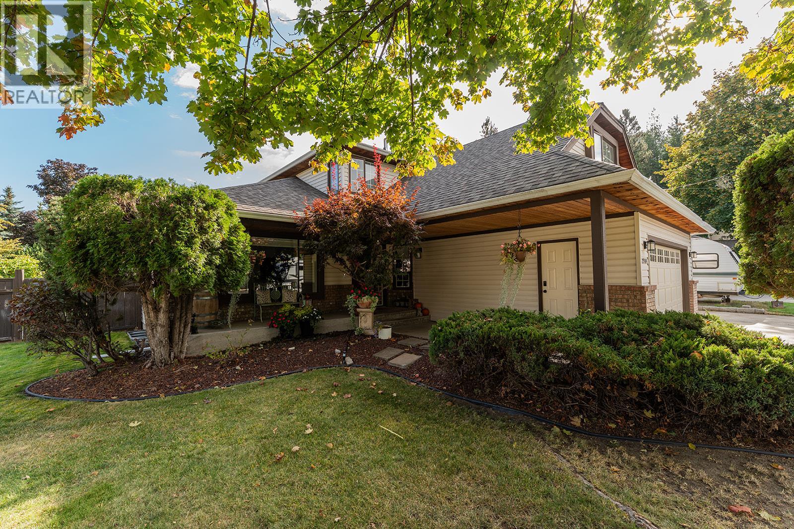  2904 Fieldstone Court, West Kelowna