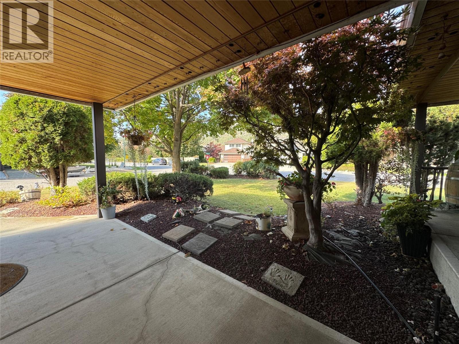  2904 Fieldstone Court, West Kelowna