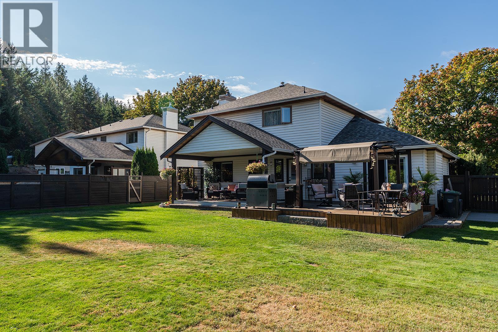  2904 Fieldstone Court, West Kelowna
