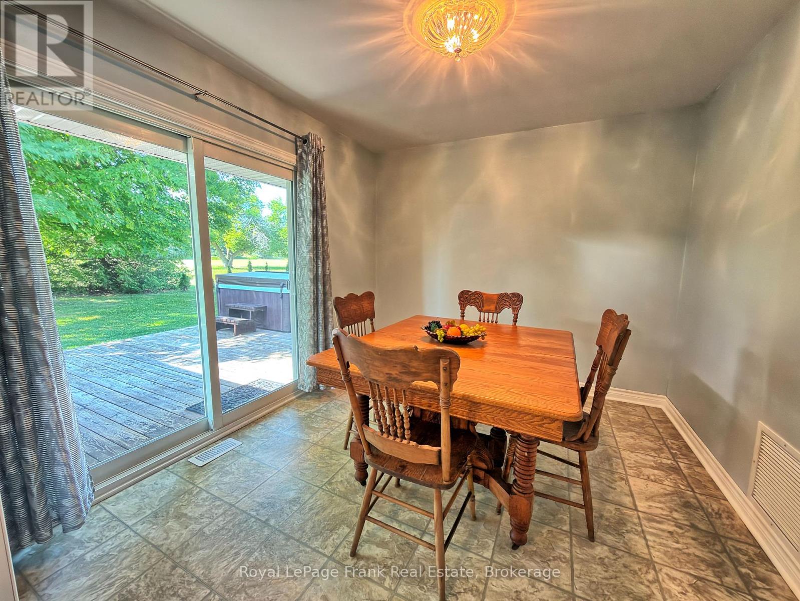 1850 REGIONAL 12 ROAD - 17