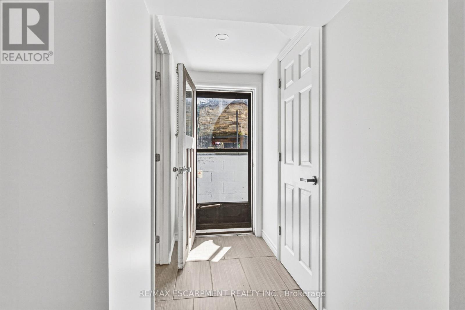 742 FRANCIS ROAD - Image 28
