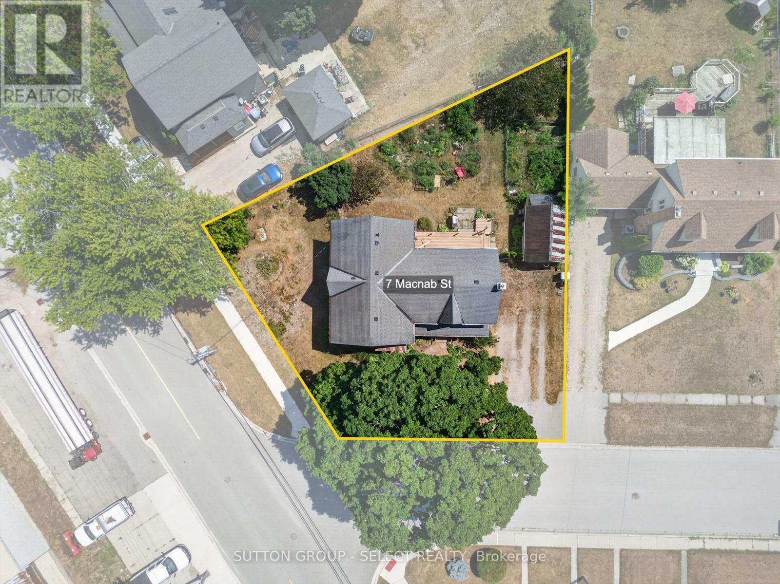 7 MACNAB STREET - 47