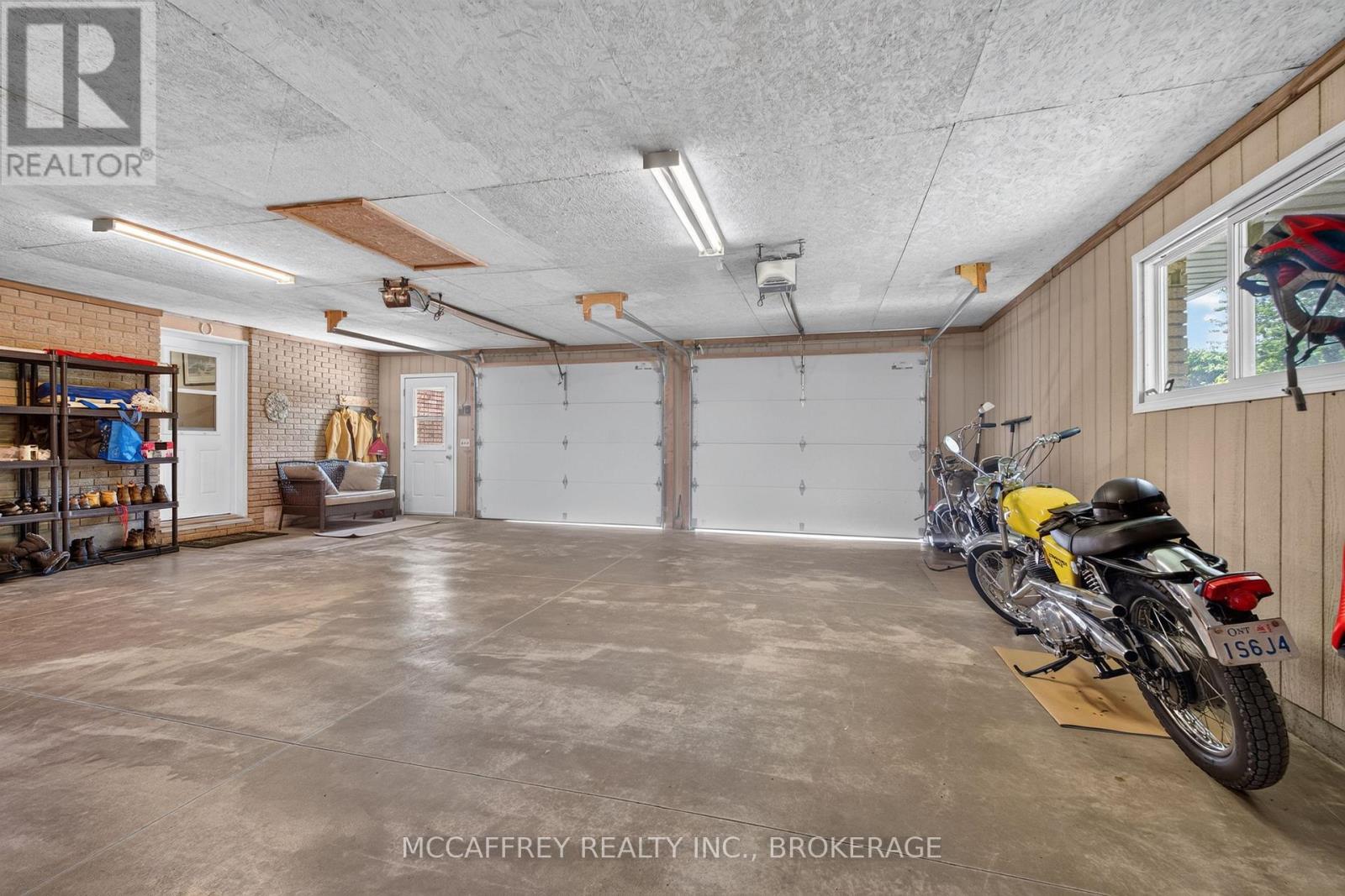 2183 DALEY ROAD - Image 30
