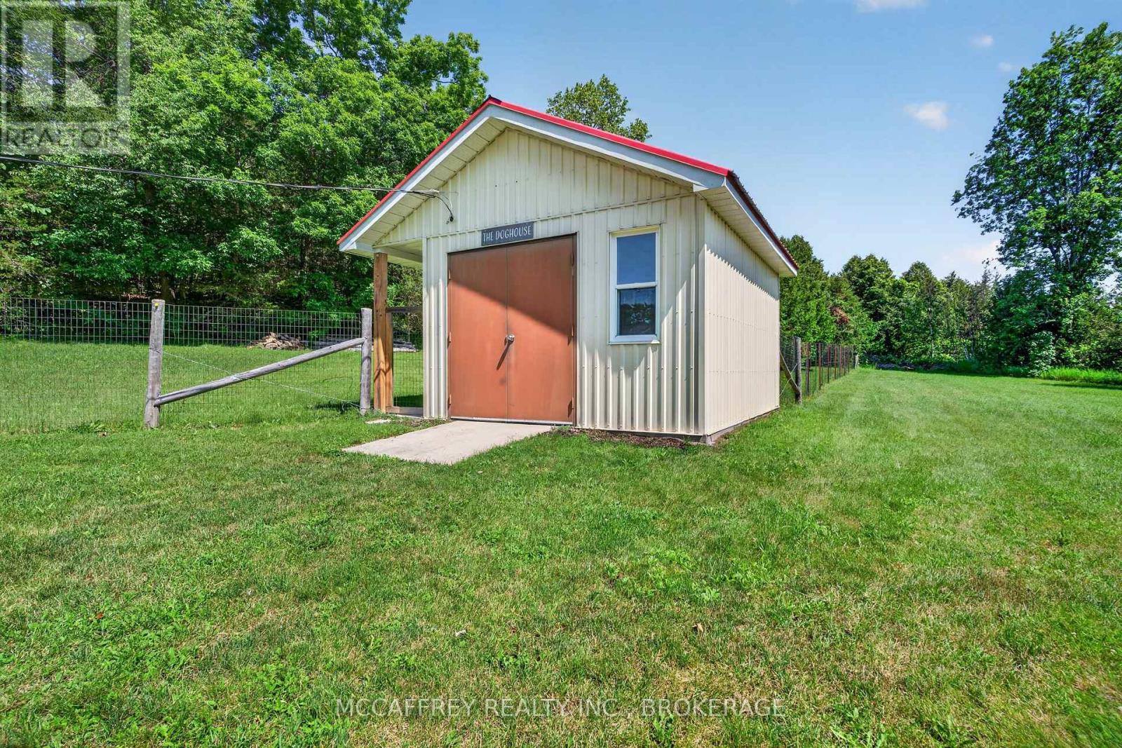 2183 DALEY ROAD - Image 33