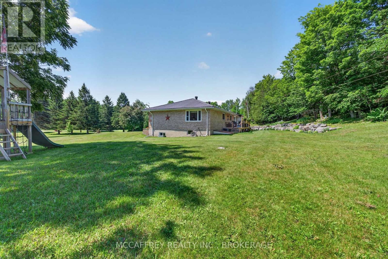 2183 DALEY ROAD - Image 34