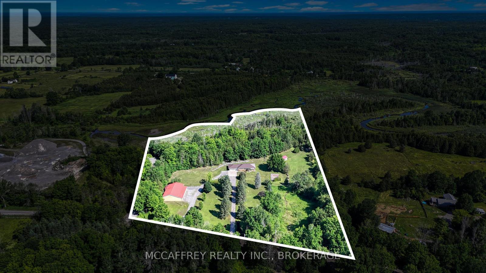 2183 DALEY ROAD - Image 44
