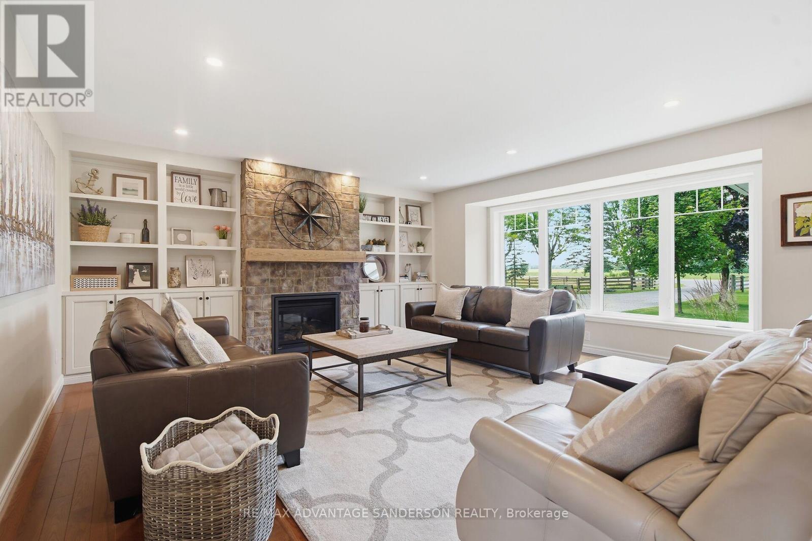 25348 NAIRN ROAD, Middlesex Centre — photo 31