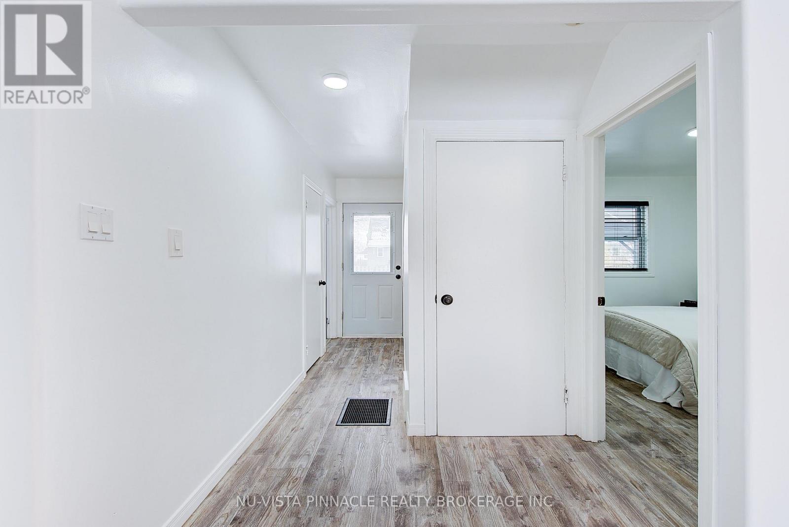 Thumbnail 13