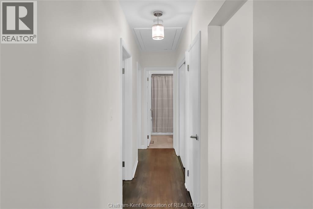 119 Burton AVENUE - 15