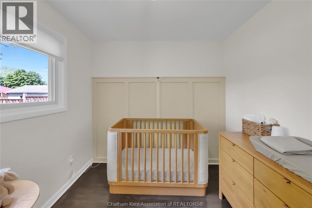 119 Burton AVENUE - 17