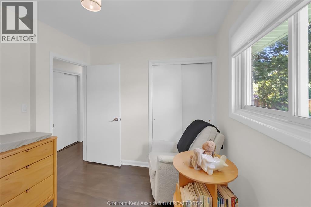 119 Burton AVENUE - 19