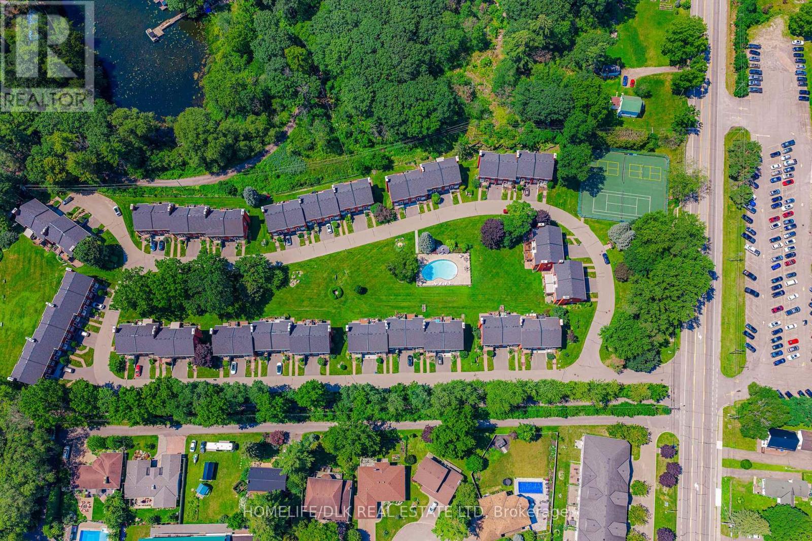 18 COUNTRY CLUB PLACE - 4
