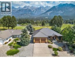 5210 Riverside Drive, Fairmont Hot Springs, BC V0B1L1 Photo 39