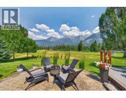 5210 Riverside Drive, Fairmont Hot Springs, BC V0B1L1 Photo 13