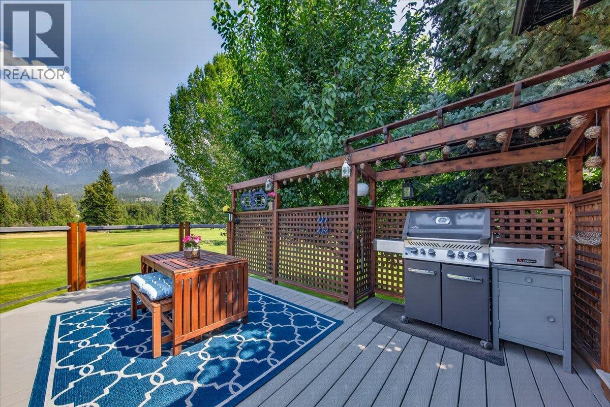 5210 Riverside Drive - 11