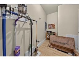 5210 Riverside Drive, Fairmont Hot Springs, BC V0B1L1 Photo 33