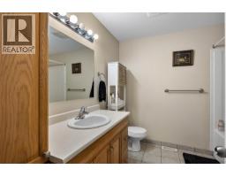 2253 Park Drive, Kamloops, BC V2C4P7 Photo 15