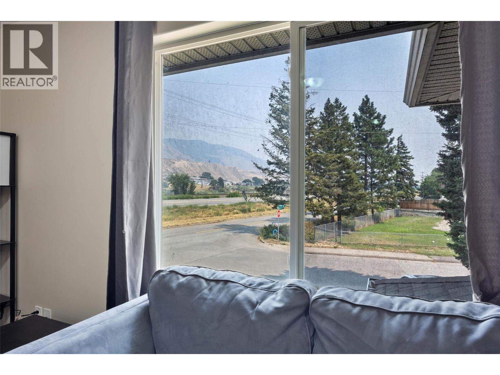 2253 PARK Drive - 10