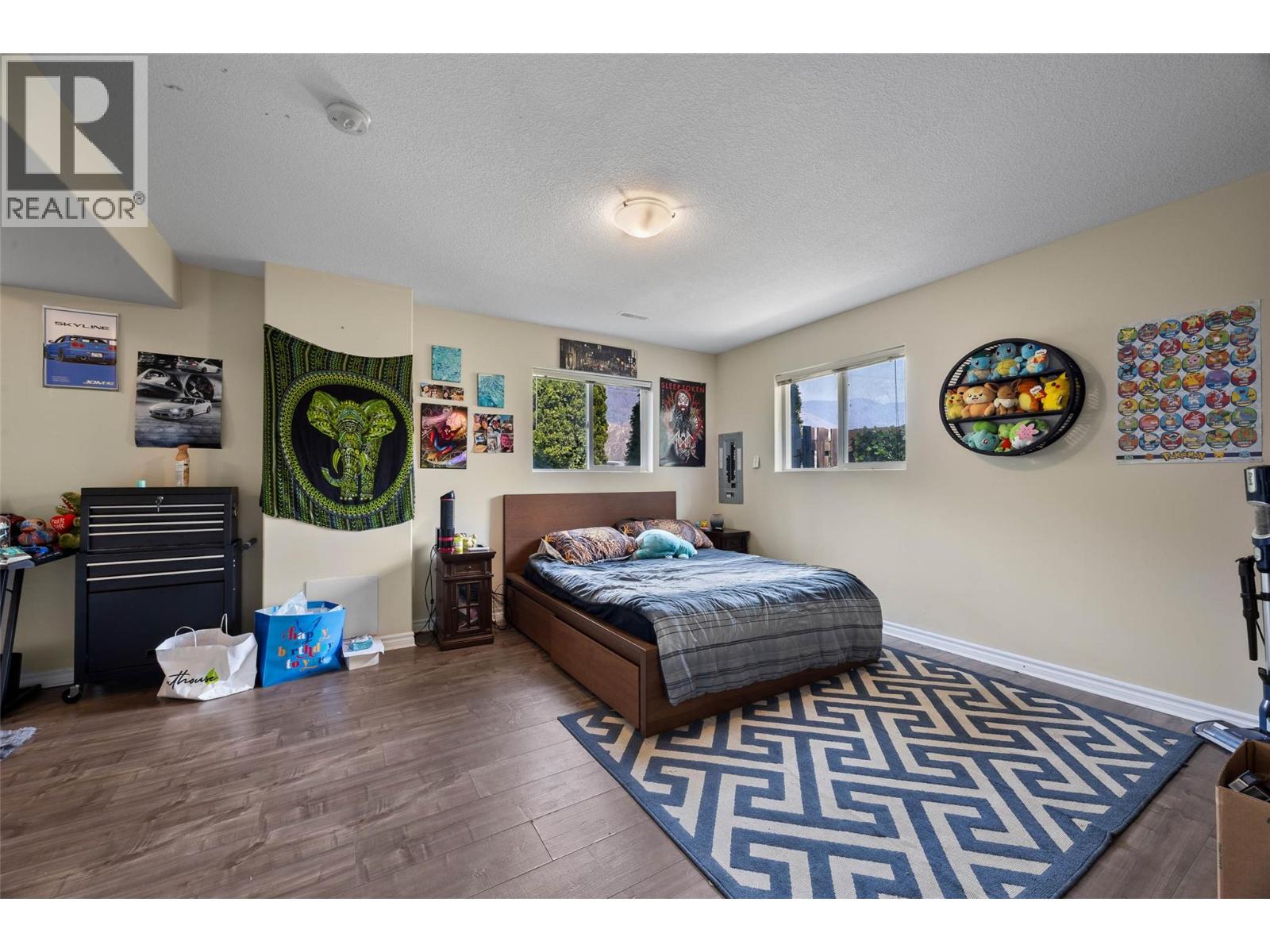 2253 PARK Drive - 17