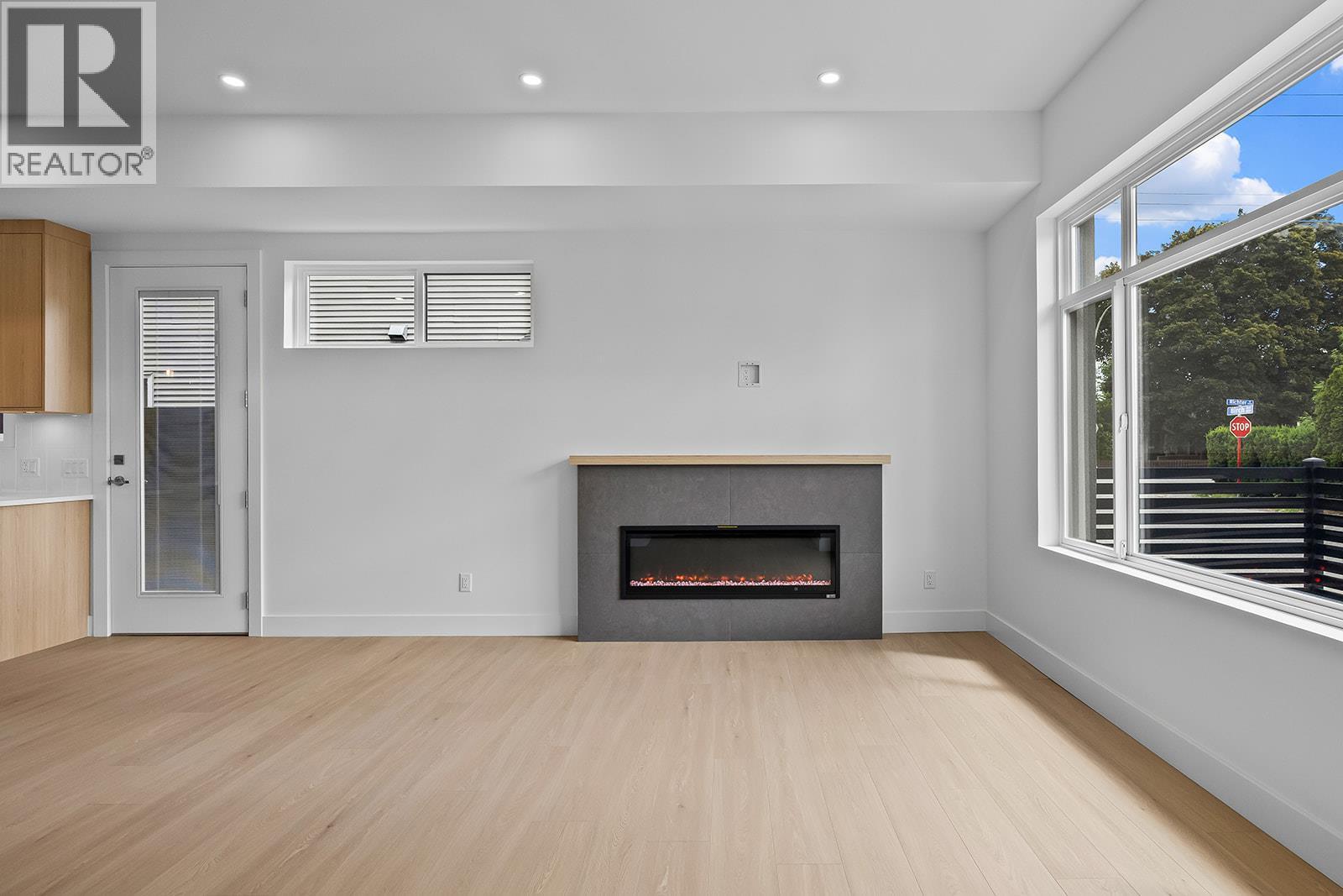 #2 662 Birch Avenue - 11