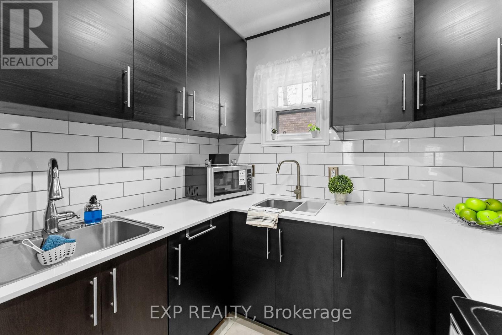 5939 SYMMES AVENUE - 13