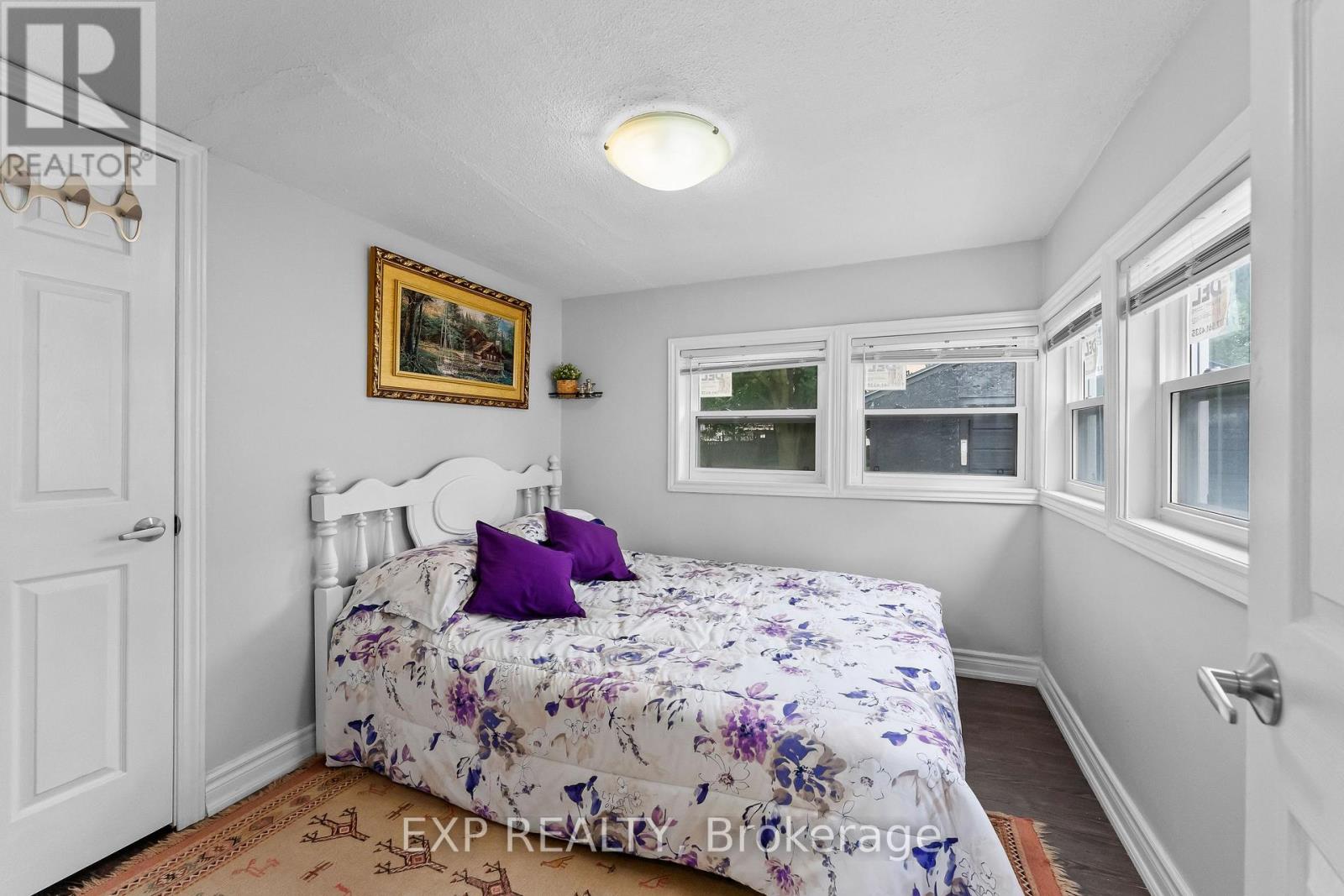 5939 SYMMES AVENUE - 20