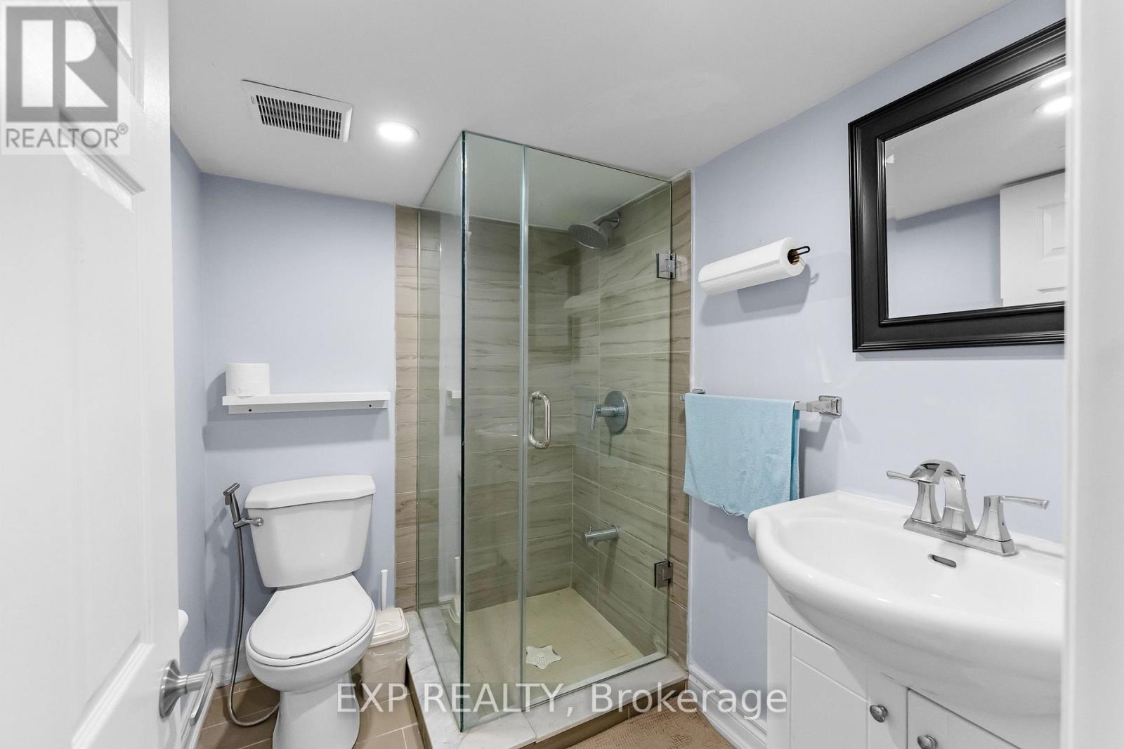 5939 SYMMES AVENUE - 22