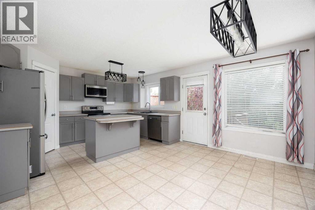 247 Warren Road, Fort McMurray
