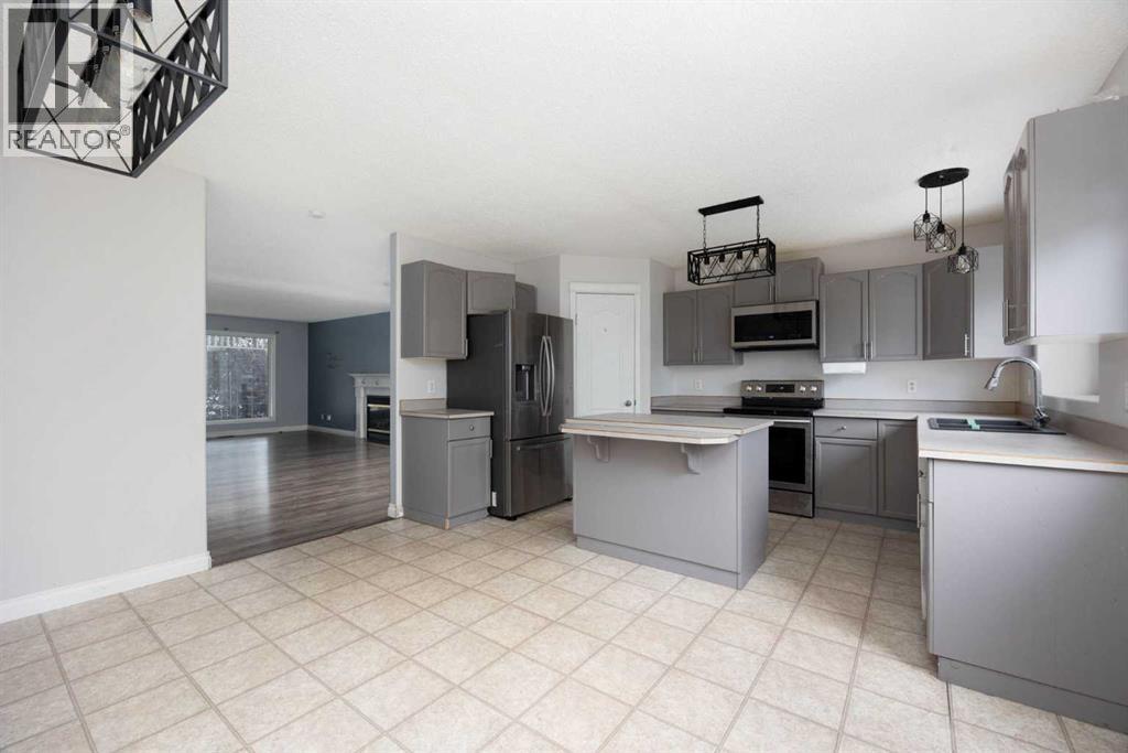 247 Warren Road, Fort McMurray