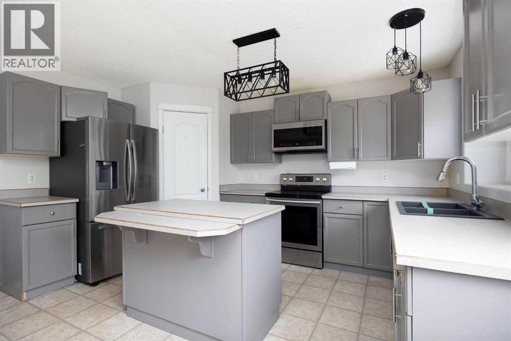247 Warren Road, Fort McMurray