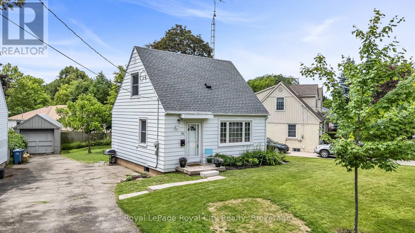 56 WINSTON CRESCENT - 2
