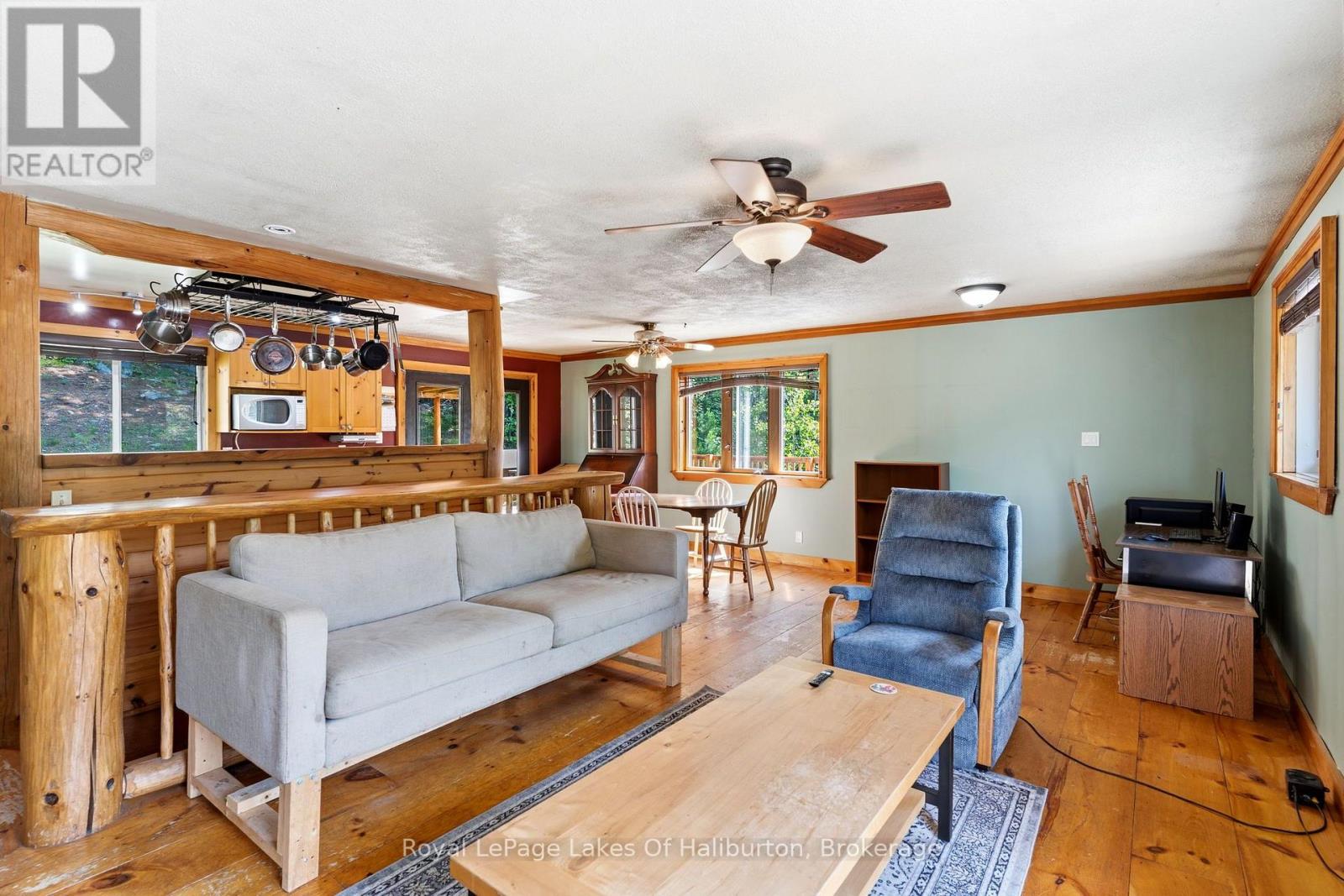 1329 GELERT ROAD - 17