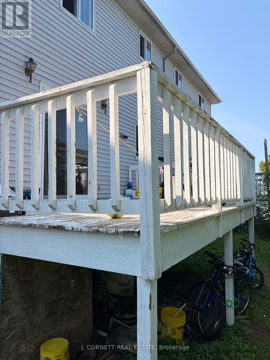 109 ELEVENTH AVENUE E - 14