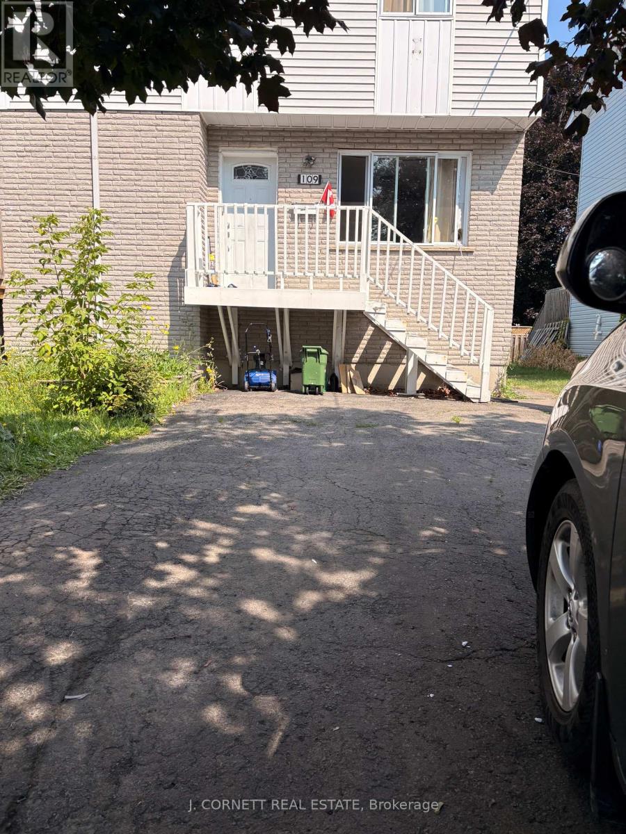 109 ELEVENTH AVENUE E - 16