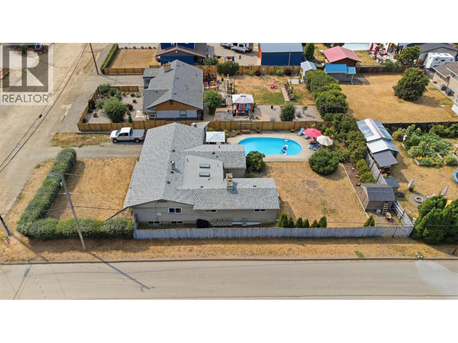 9694 School Road - 11