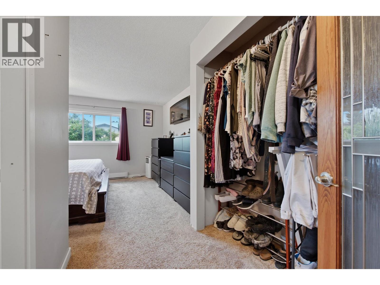 9694 School Road - 28