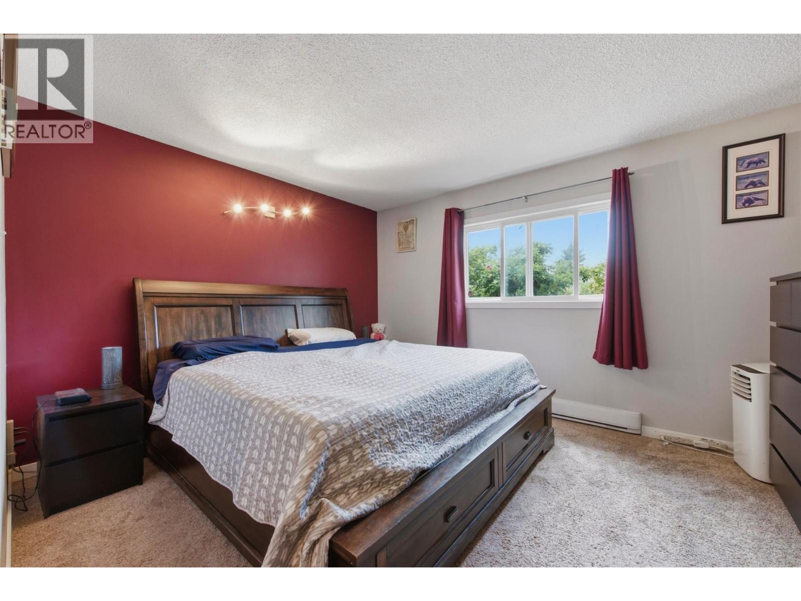 9694 School Road - 30