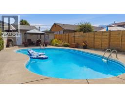 9694 School Road, Coldstream, BC V1B3G4 Photo 14