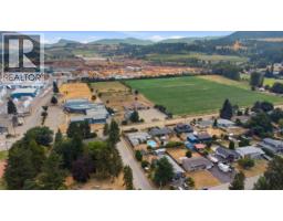 4pc Bathroom - 9694 School Road, Coldstream, BC V1B3G4 Photo 7