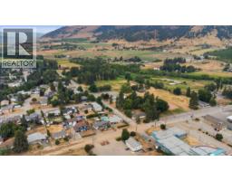 Primary Bedroom - 9694 School Road, Coldstream, BC V1B3G4 Photo 9