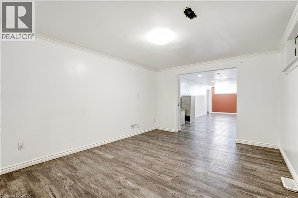 208 WEST 19TH Street - 26