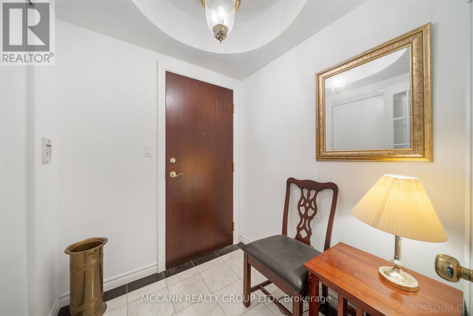 #221 28 WILLIAM CARSON CRESCENT - Image 12