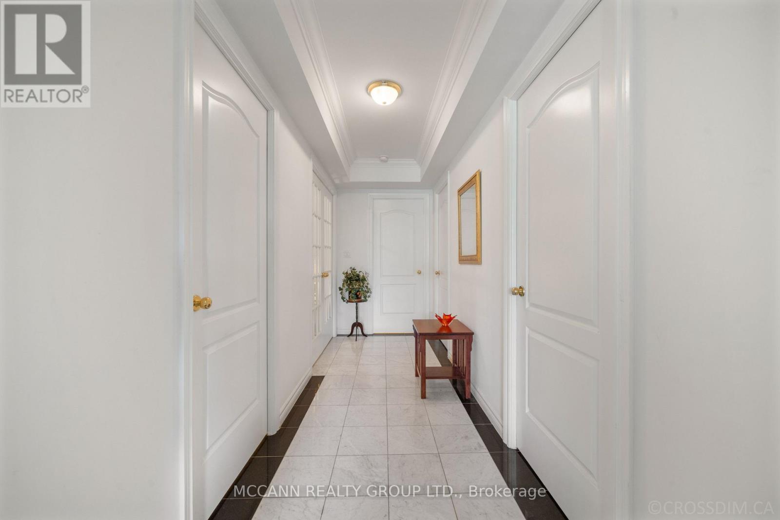 #221 28 WILLIAM CARSON CRESCENT - Image 14
