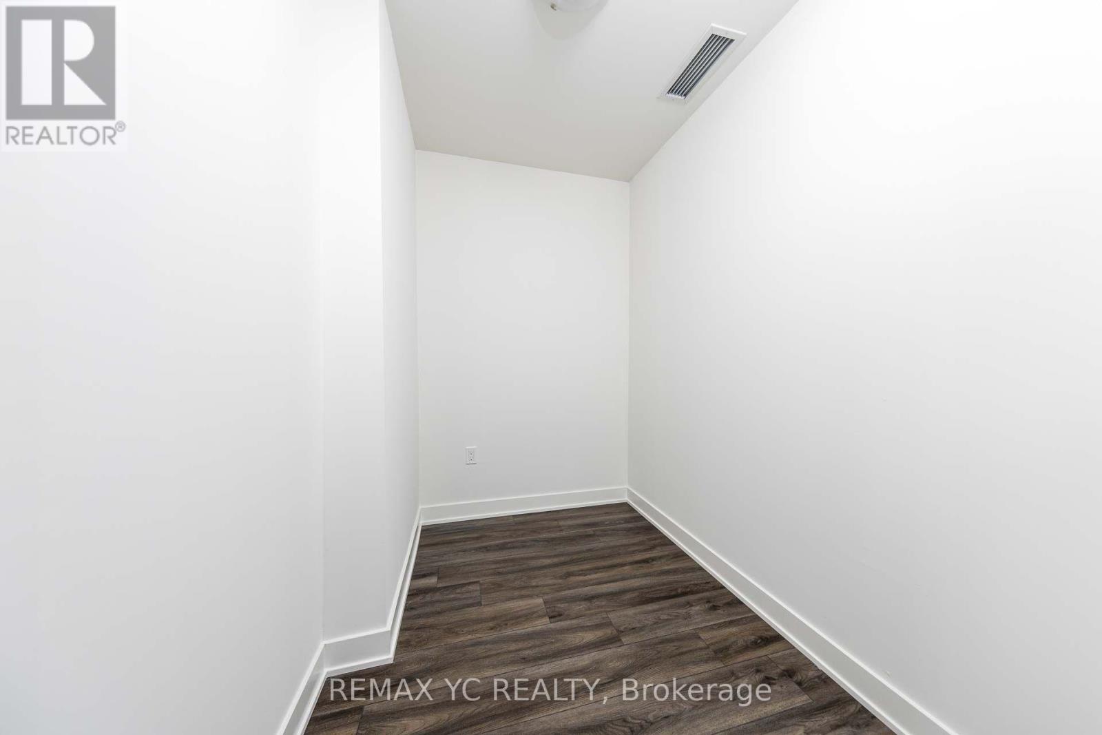 #2726 135 LOWER SHERBOURNE STREET - 19