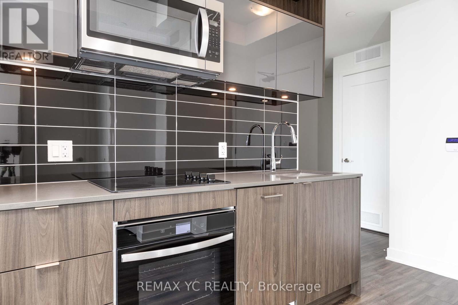 #2726 135 LOWER SHERBOURNE STREET - 4