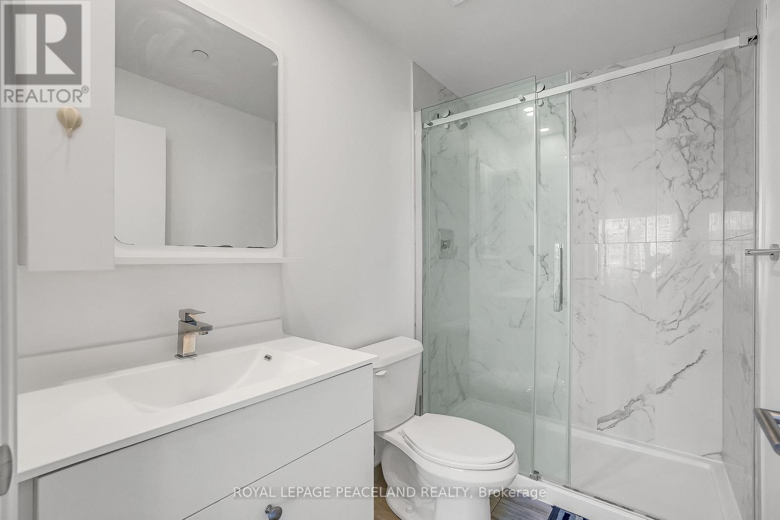 #1215 75 CANTERBURY PLACE - 12