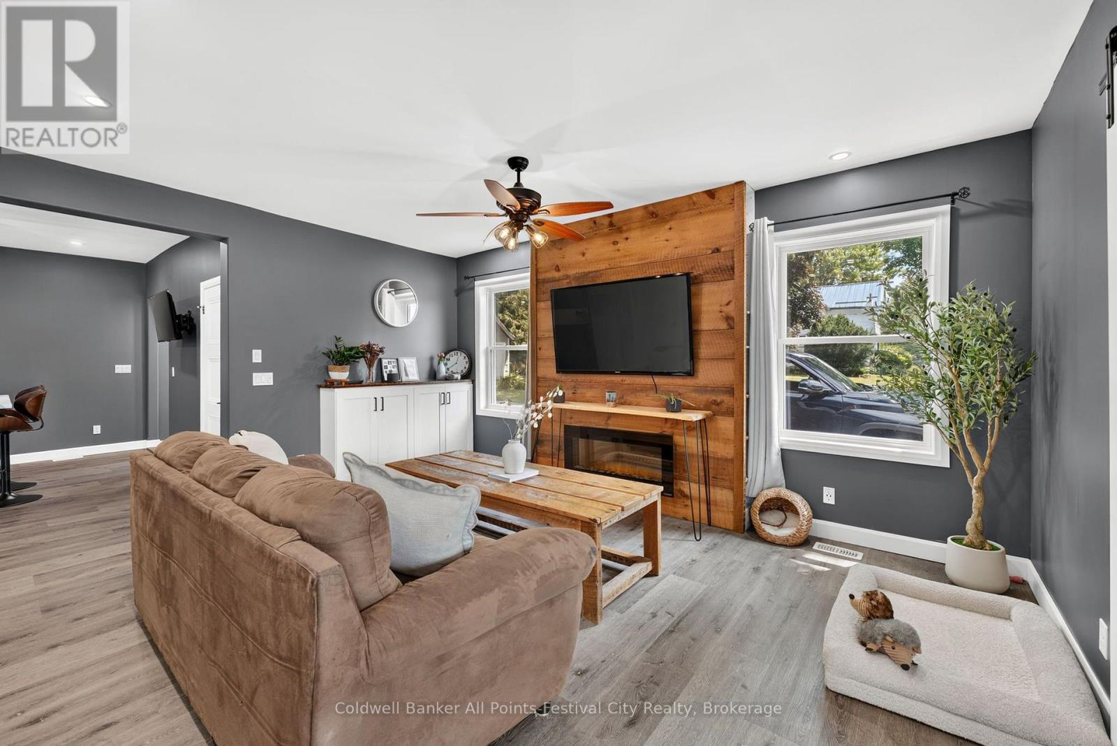 517 WILLOUGHBY STREET - 11