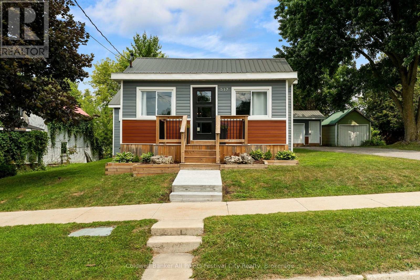 517 WILLOUGHBY STREET - 2