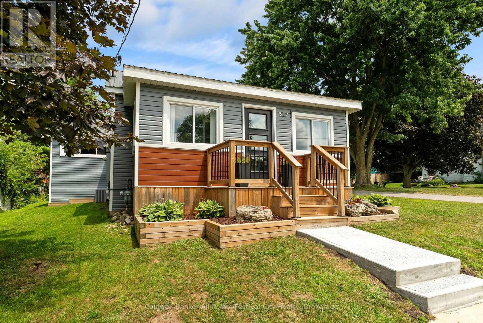 517 WILLOUGHBY STREET - 3